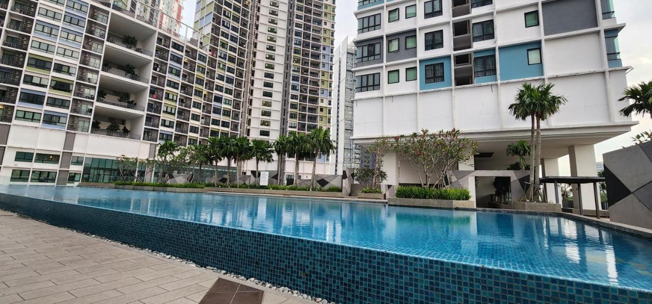 Anggun I Soho I City Homestay Shah Alam Ngoại thất bức ảnh